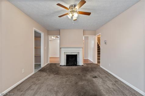 14313 Montrose Avenue Cleveland OH 44111
