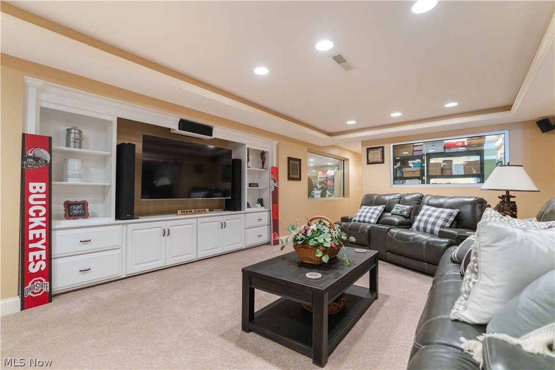 8591 Harlequin Circle NW Massillon OH 44646