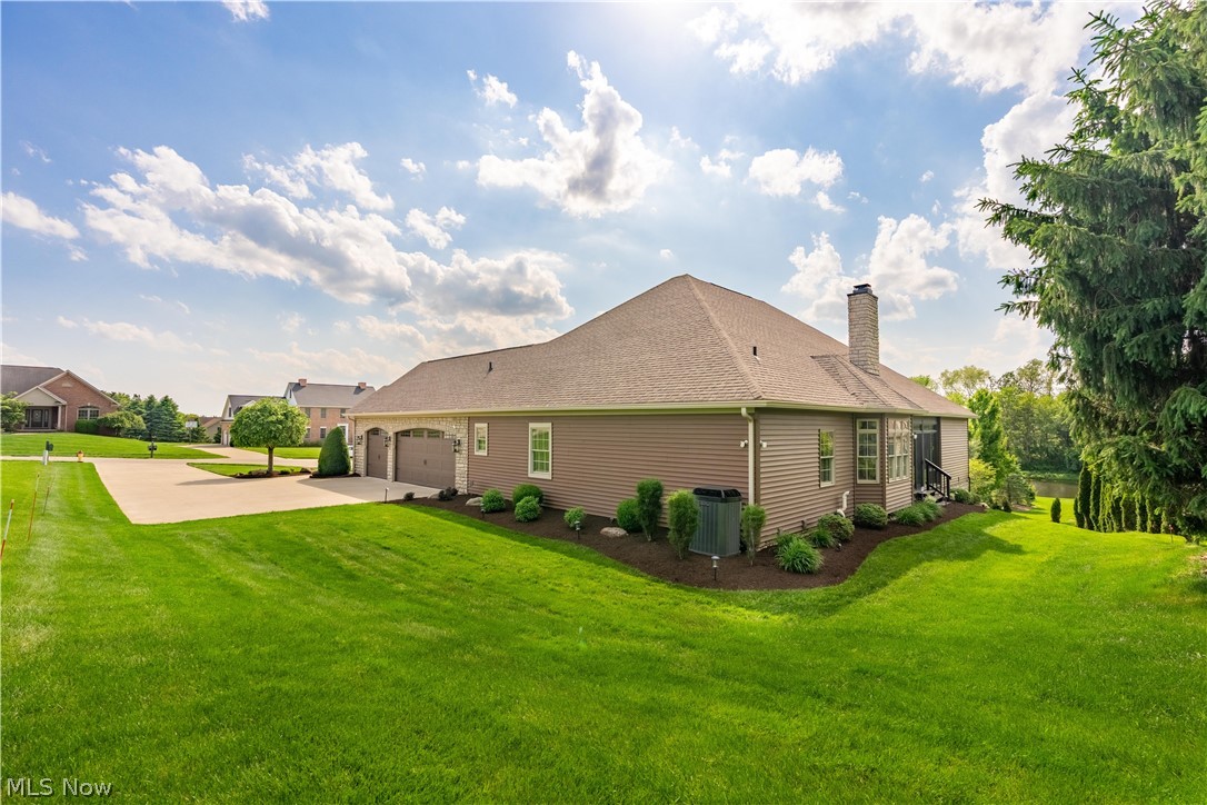 8591 Harlequin Circle NW Massillon OH 44646
