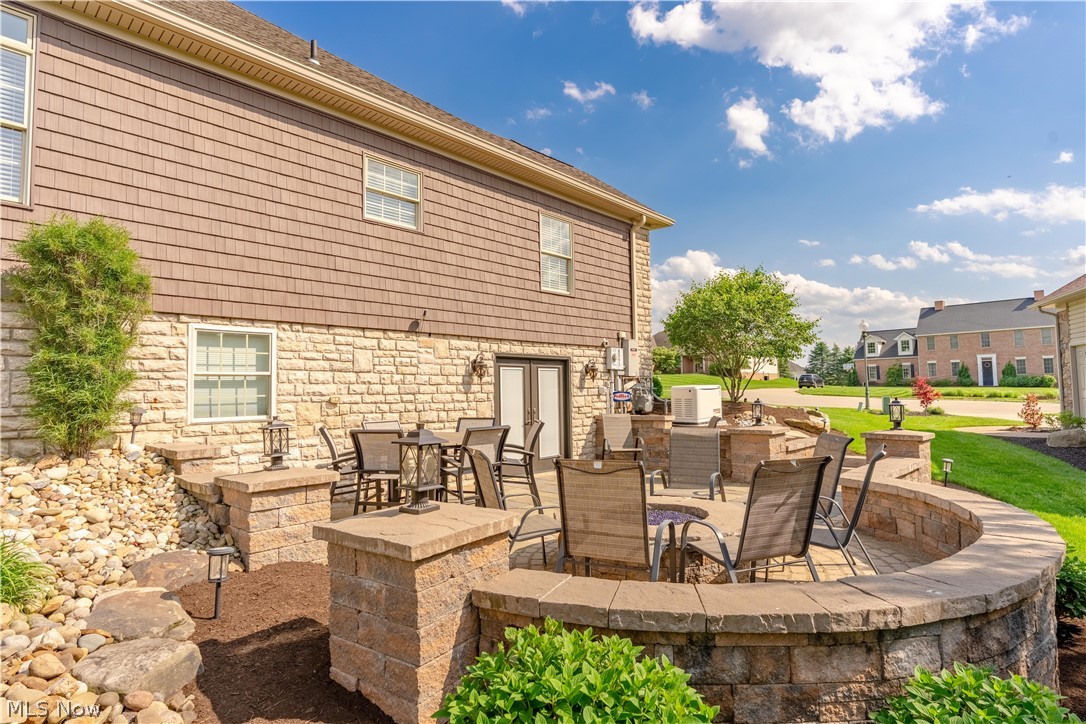 8591 Harlequin Circle NW Massillon OH 44646