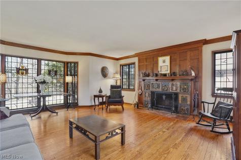 3119 Highland Drive Silver Lake OH 44224