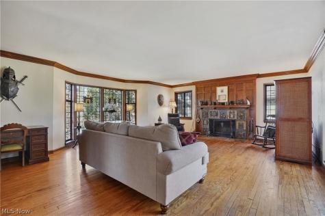 3119 Highland Drive Silver Lake OH 44224