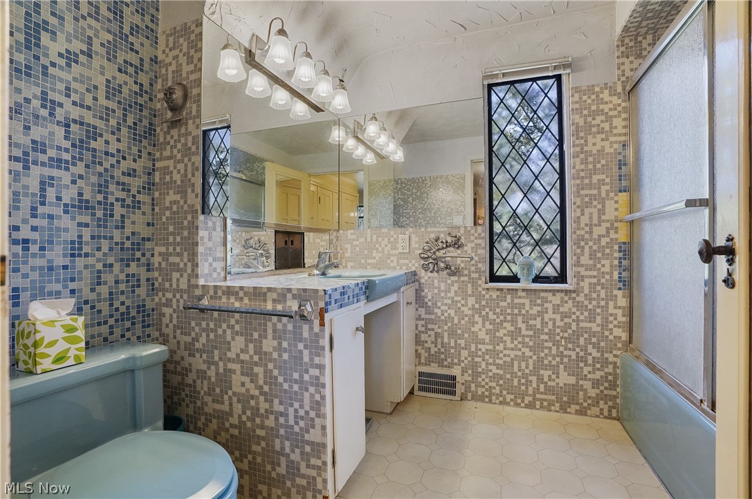 3119 Highland Drive Silver Lake OH 44224