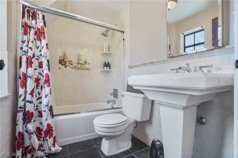 3119 Highland Drive Silver Lake OH 44224