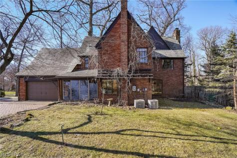 3119 Highland Drive Silver Lake OH 44224