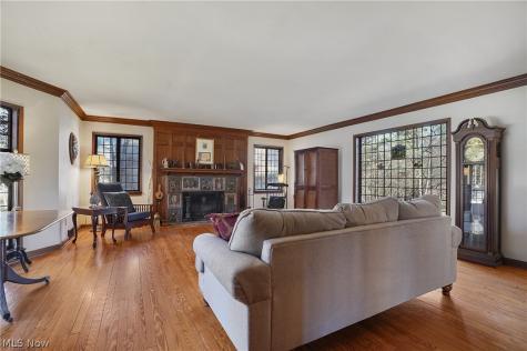3119 Highland Drive Silver Lake OH 44224