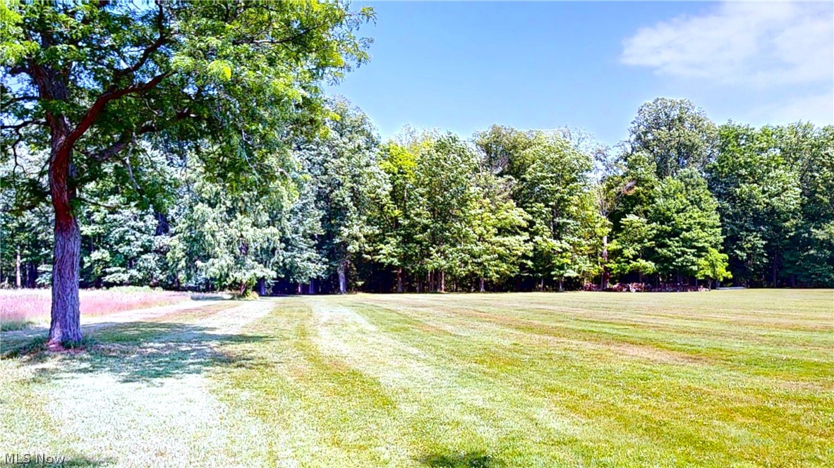 9601 Metcalf Road Waite Hill OH 44094