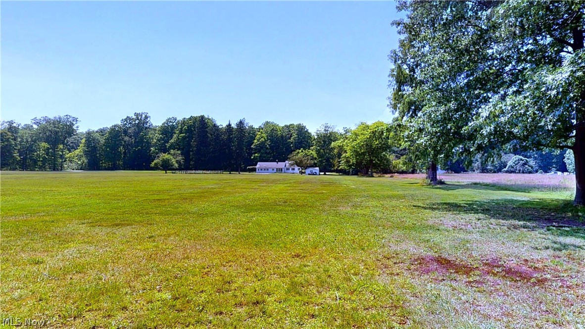 9601 Metcalf Road Waite Hill OH 44094