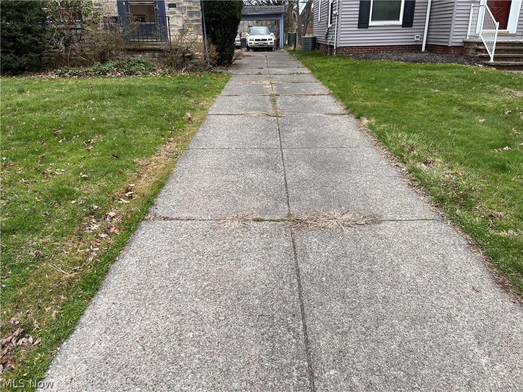 3752 Lowell Road Cleveland Heights OH 44121