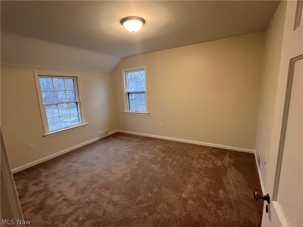 3752 Lowell Road Cleveland Heights OH 44121