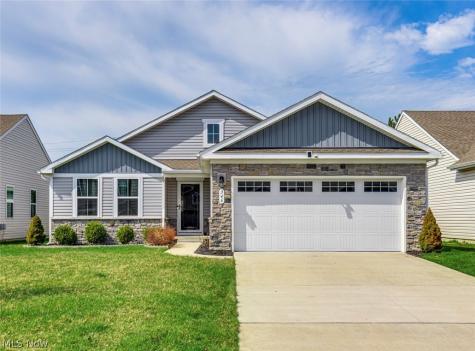 346 Lakewick Lane Willowick OH 44095