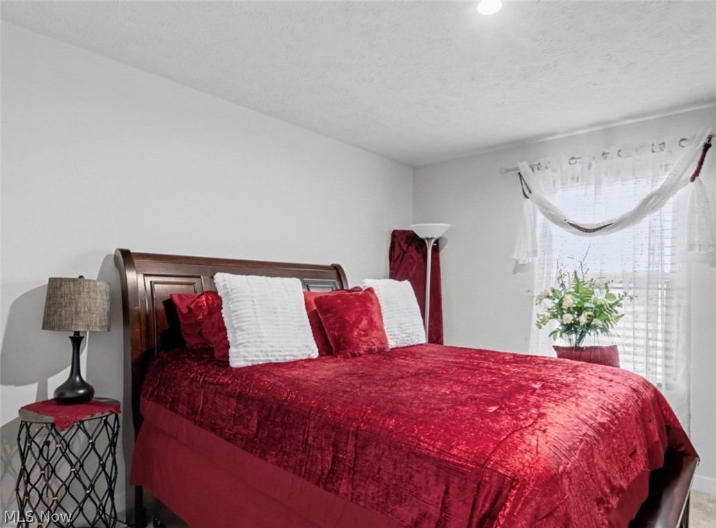 346 Lakewick Lane Willowick OH 44095