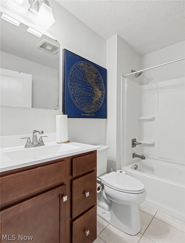 346 Lakewick Lane Willowick OH 44095