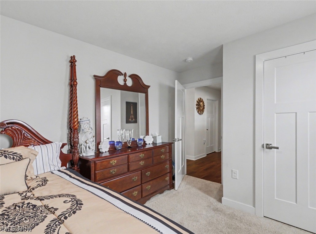 346 Lakewick Lane Willowick OH 44095