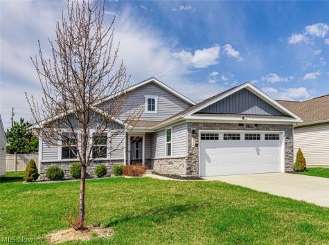 346 Lakewick Lane Willowick OH 44095