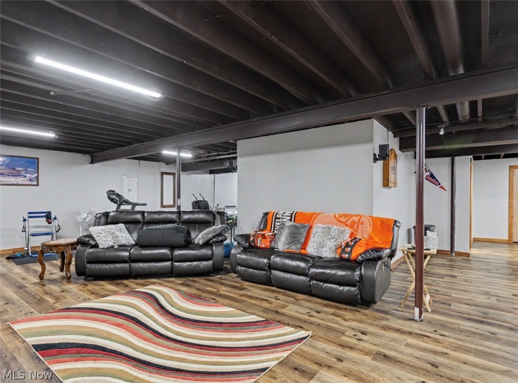 346 Lakewick Lane Willowick OH 44095