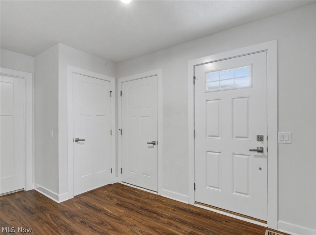 346 Lakewick Lane Willowick OH 44095