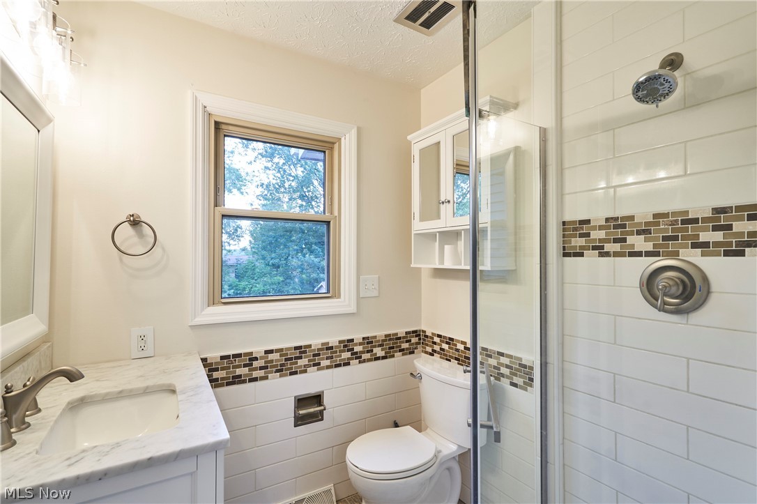 4368 Norona Drive Cuyahoga Falls OH 44224