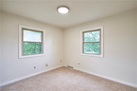 4368 Norona Drive Cuyahoga Falls OH 44224