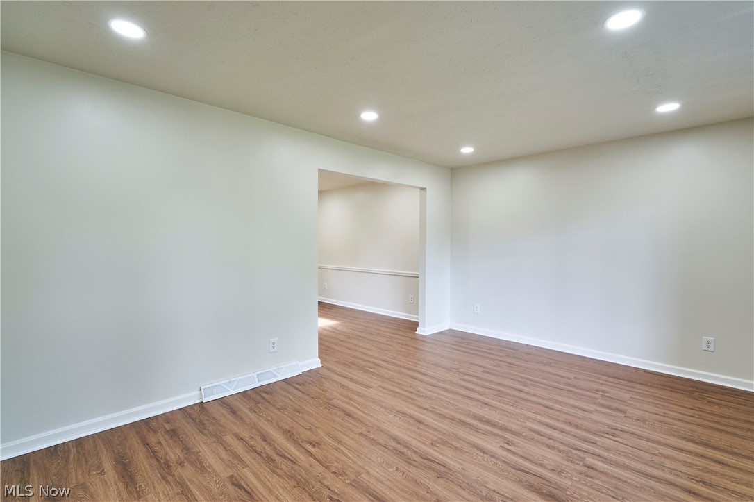 4368 Norona Drive Cuyahoga Falls OH 44224