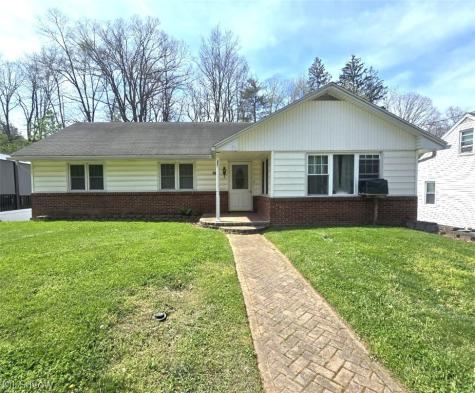 1007 Colegate Drive Marietta OH 45750