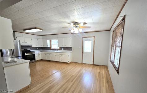 1007 Colegate Drive Marietta OH 45750