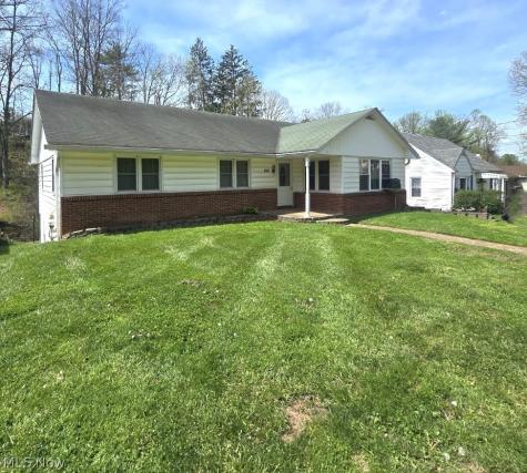 1007 Colegate Drive Marietta OH 45750