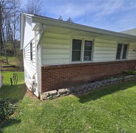 1007 Colegate Drive Marietta OH 45750