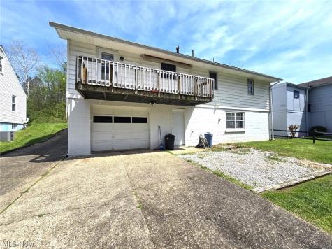 1007 Colegate Drive Marietta OH 45750