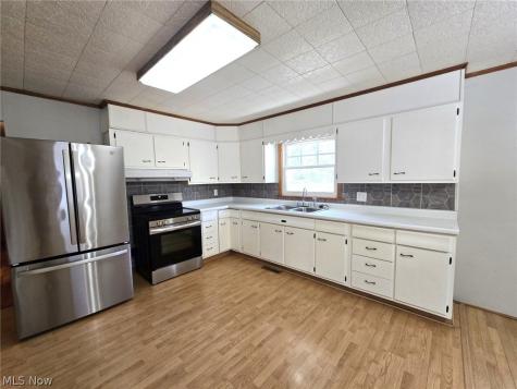 1007 Colegate Drive Marietta OH 45750