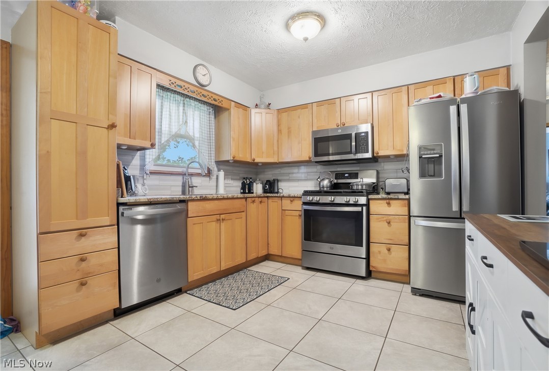 3955 Dunbar Street Austintown OH 44515