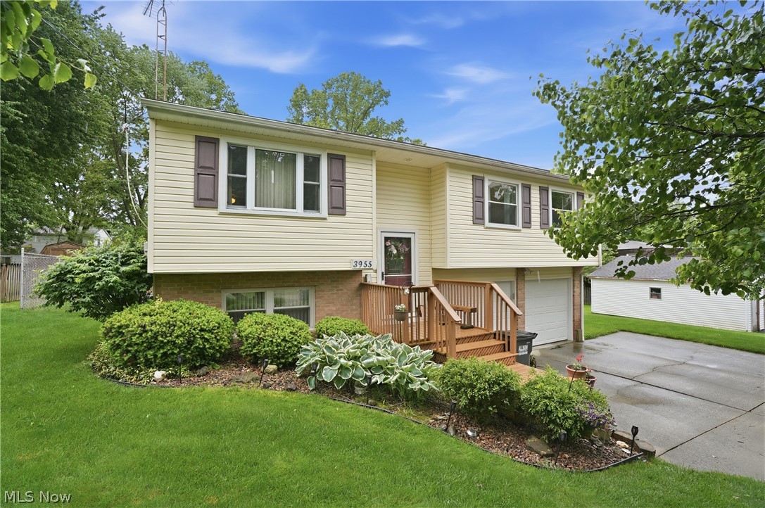 3955 Dunbar Street Austintown OH 44515