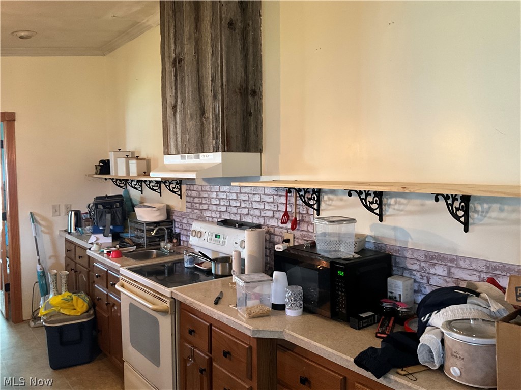 49 Cedar Street New London OH 44851