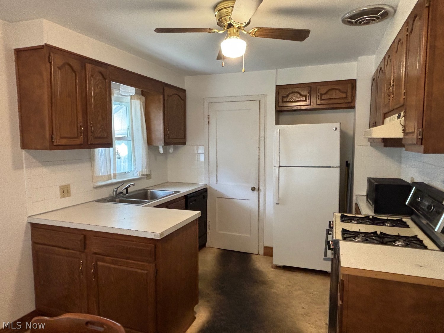 761 Marie Avenue Akron OH 44314