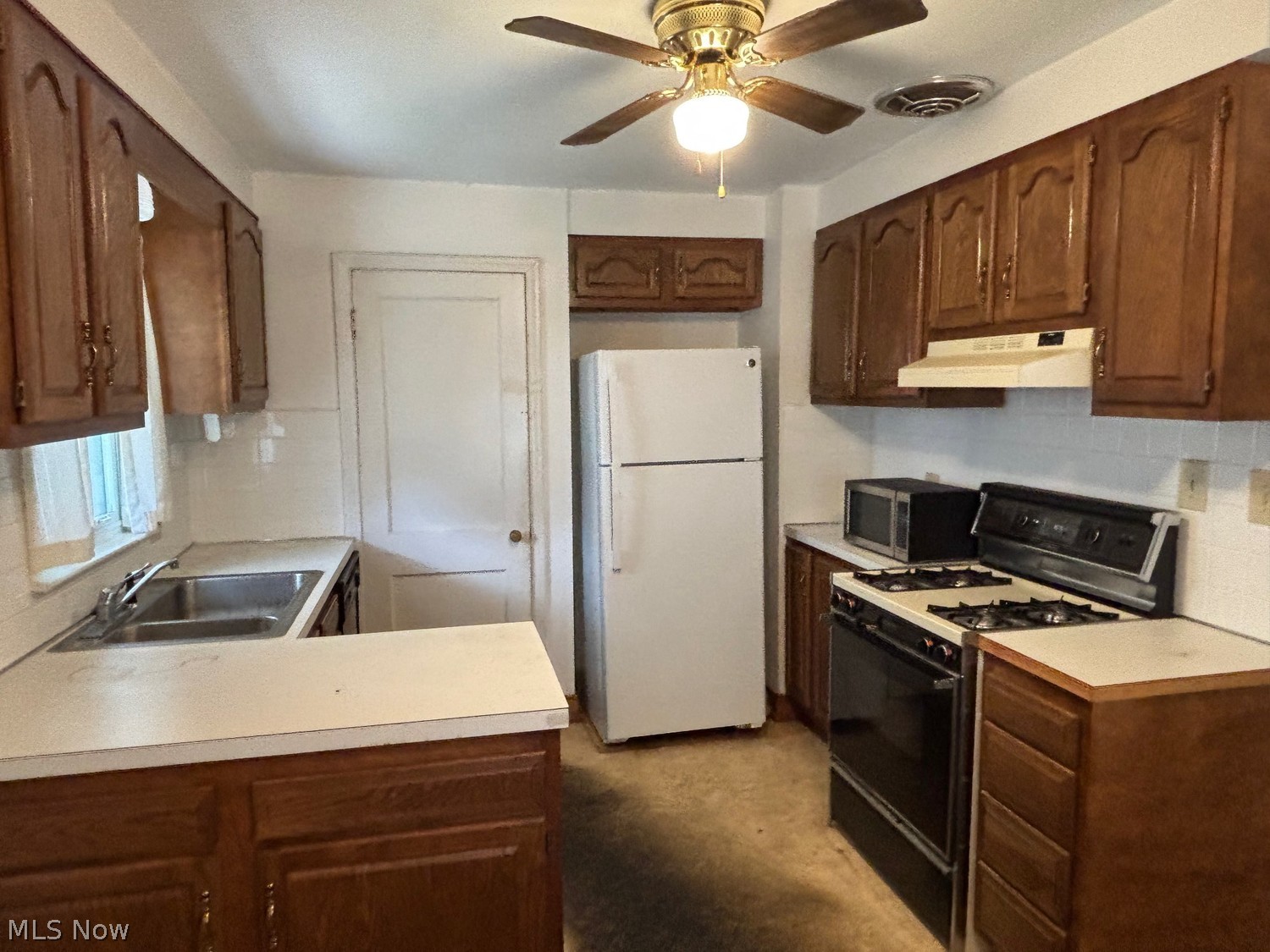 761 Marie Avenue Akron OH 44314