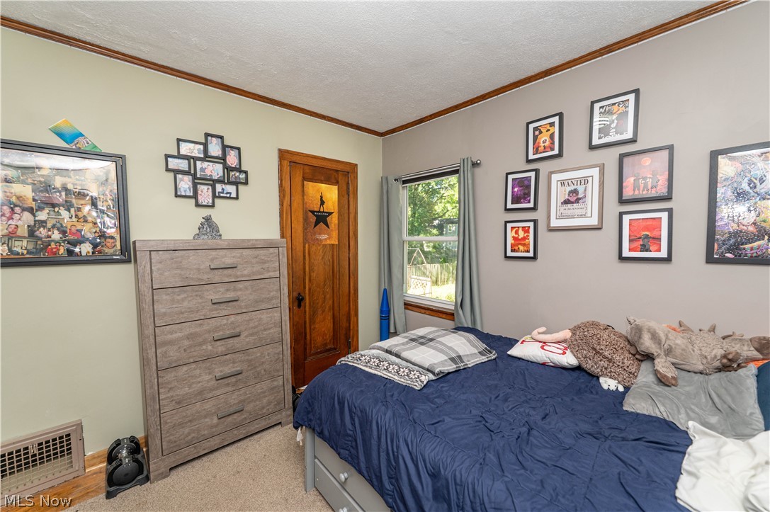 1684 S Green Road South Euclid OH 44121