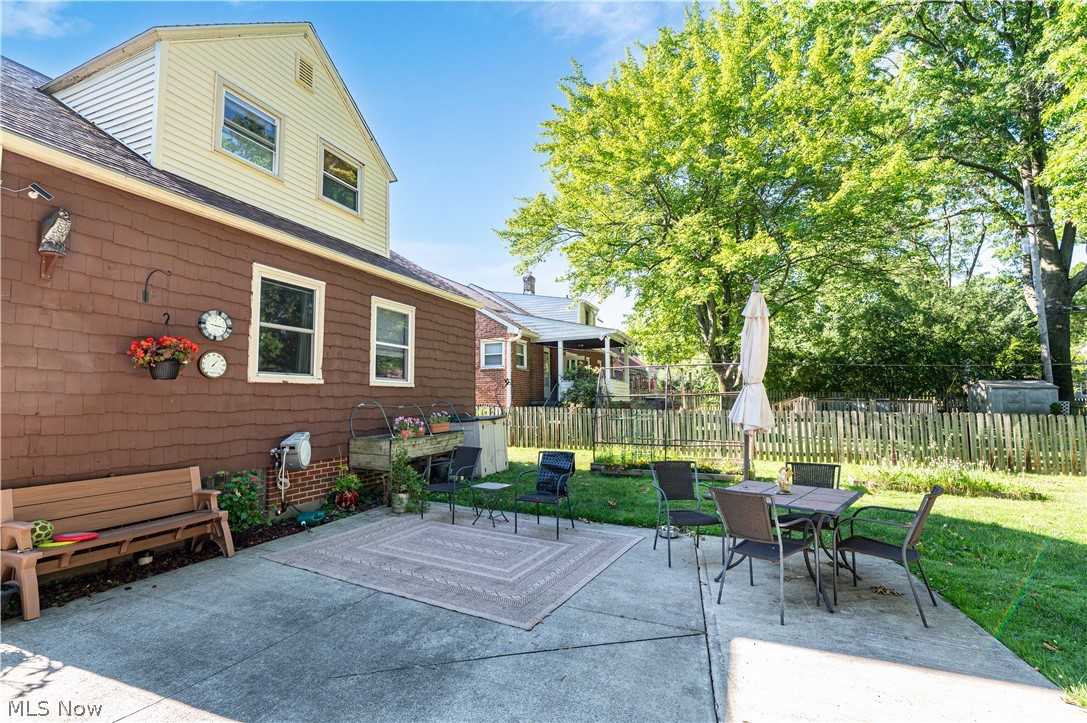 1684 S Green Road South Euclid OH 44121