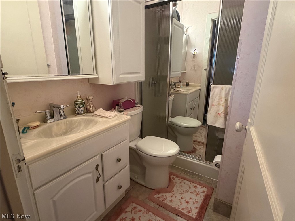 1088 Beachview Road Willoughby OH 44094