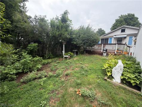 1088 Beachview Road Willoughby OH 44094