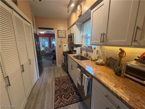 1088 Beachview Road Willoughby OH 44094