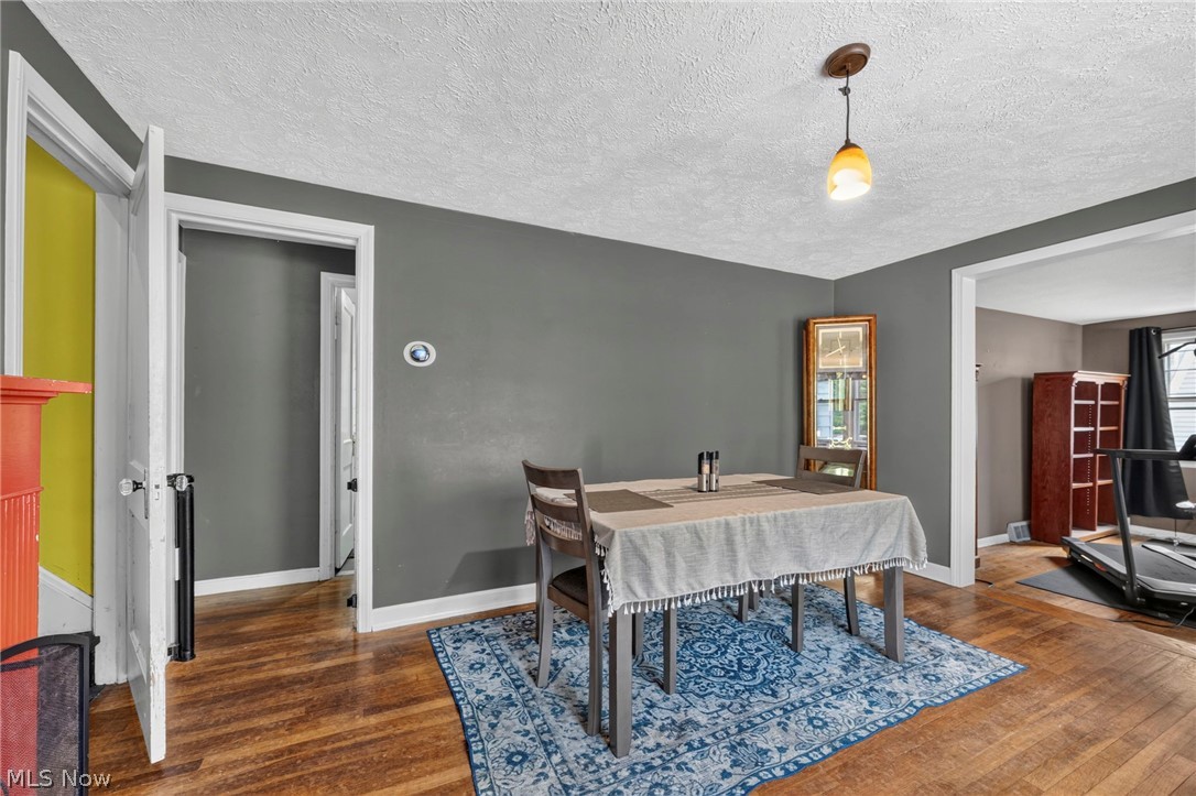 29408 Luxona Avenue Wickliffe OH 44092