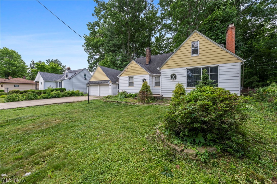 29408 Luxona Avenue Wickliffe OH 44092