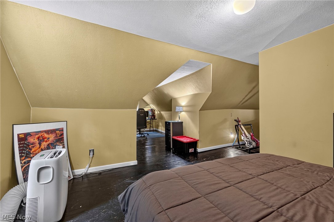 29408 Luxona Avenue Wickliffe OH 44092
