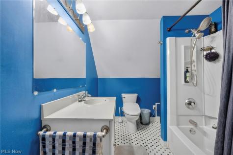29408 Luxona Avenue Wickliffe OH 44092