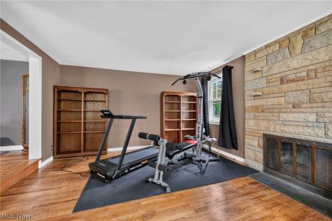 29408 Luxona Avenue Wickliffe OH 44092
