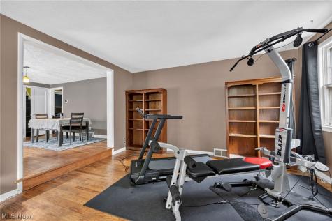 29408 Luxona Avenue Wickliffe OH 44092