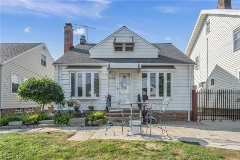 30213 Robert Street Wickliffe OH 44092