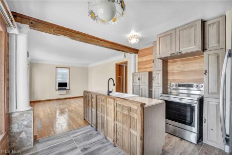 30213 Robert Street Wickliffe OH 44092