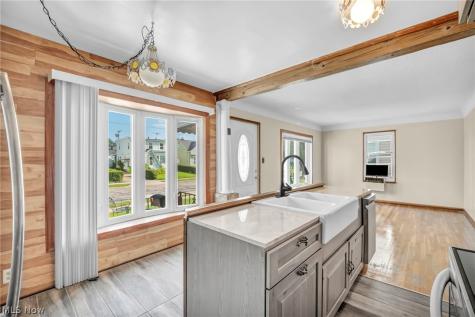 30213 Robert Street Wickliffe OH 44092
