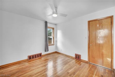 30213 Robert Street Wickliffe OH 44092